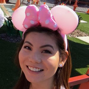 Meet your Posher, Carrie